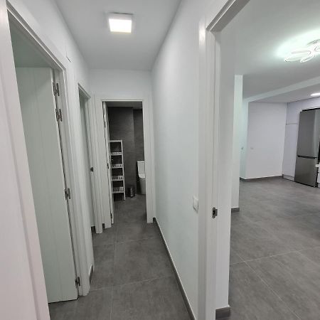 Modern 3 Bedroom Luxury Apartment In توريمولينوس المظهر الخارجي الصورة